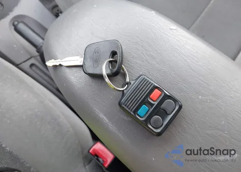 2002 Ford Focus Se/Ztw z USA, uszkodzony, nr VIN 1FAFP36342W313986